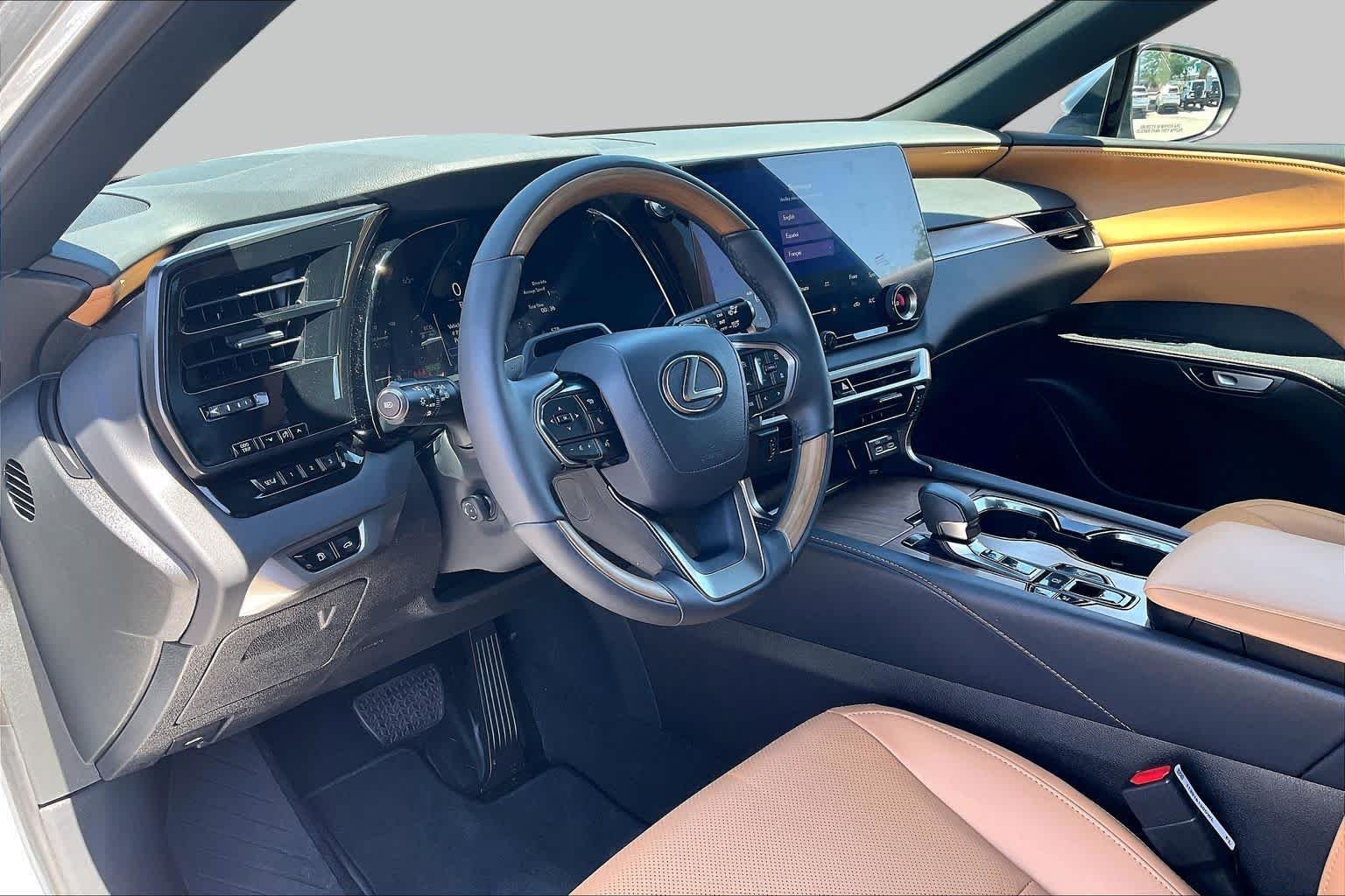 Used 2026 Iridium Lexus Premium image 16