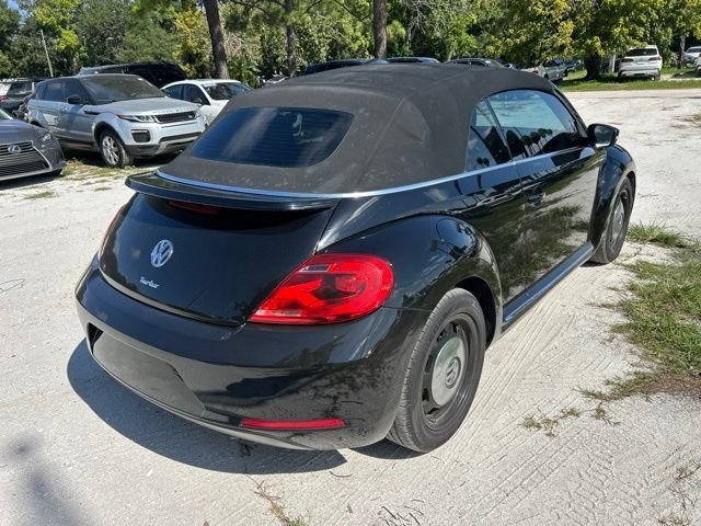 Used 2016  Volkswagen 1.8T Denim image 2