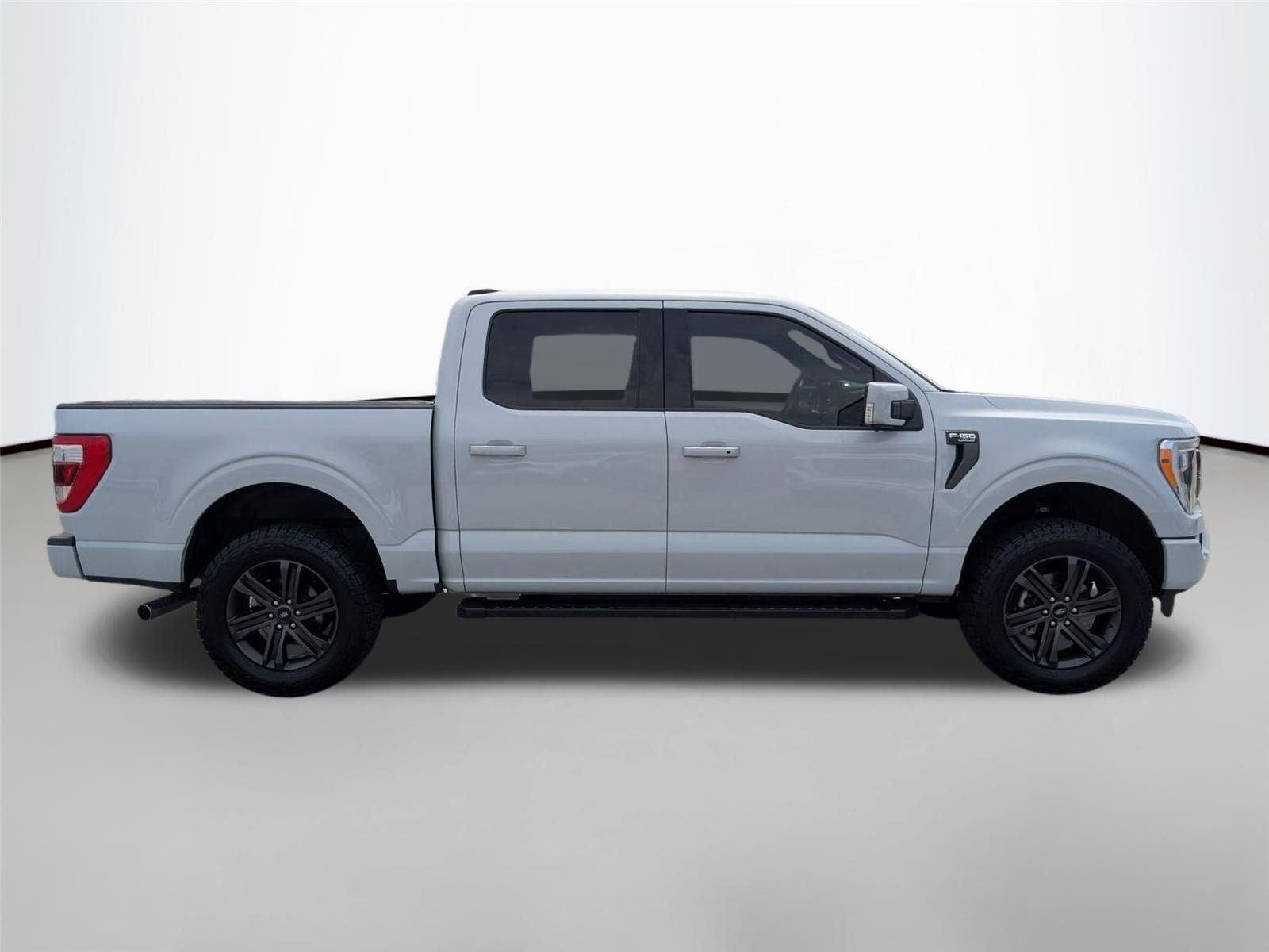 Certified Used 2022 Space White Metallic Ford LARIAT image 4