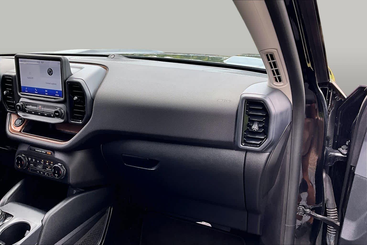 Used 2022 Shadow Black Ford Outer Banks image 19