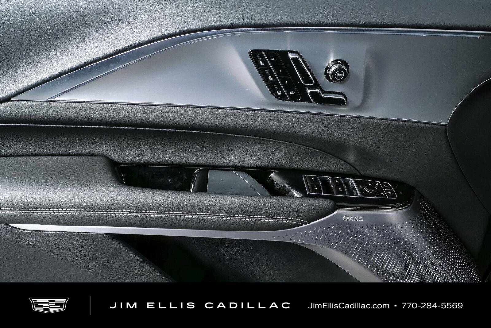 2027 Cadillac LYRIQ Premium Luxury - Photo 7