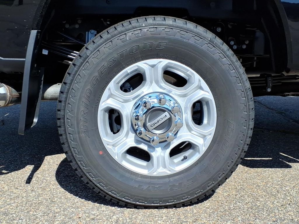 New 2026 Agate Black Metallic Ford F-350® XLT image 12