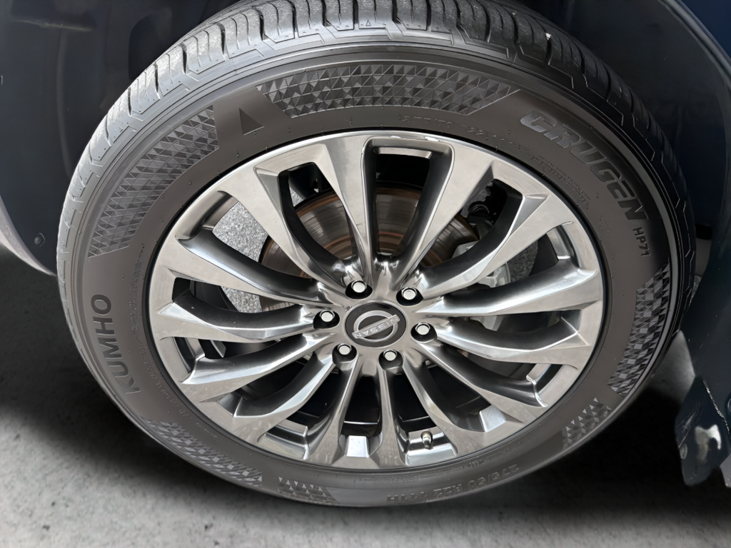 Used 2021 Blue Nissan Platinum image 54