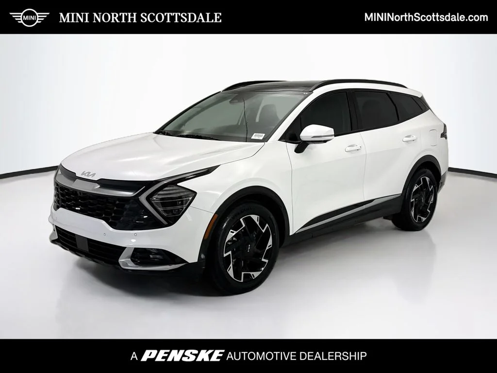 Used 2023 White Kia SX-Prestige image 1