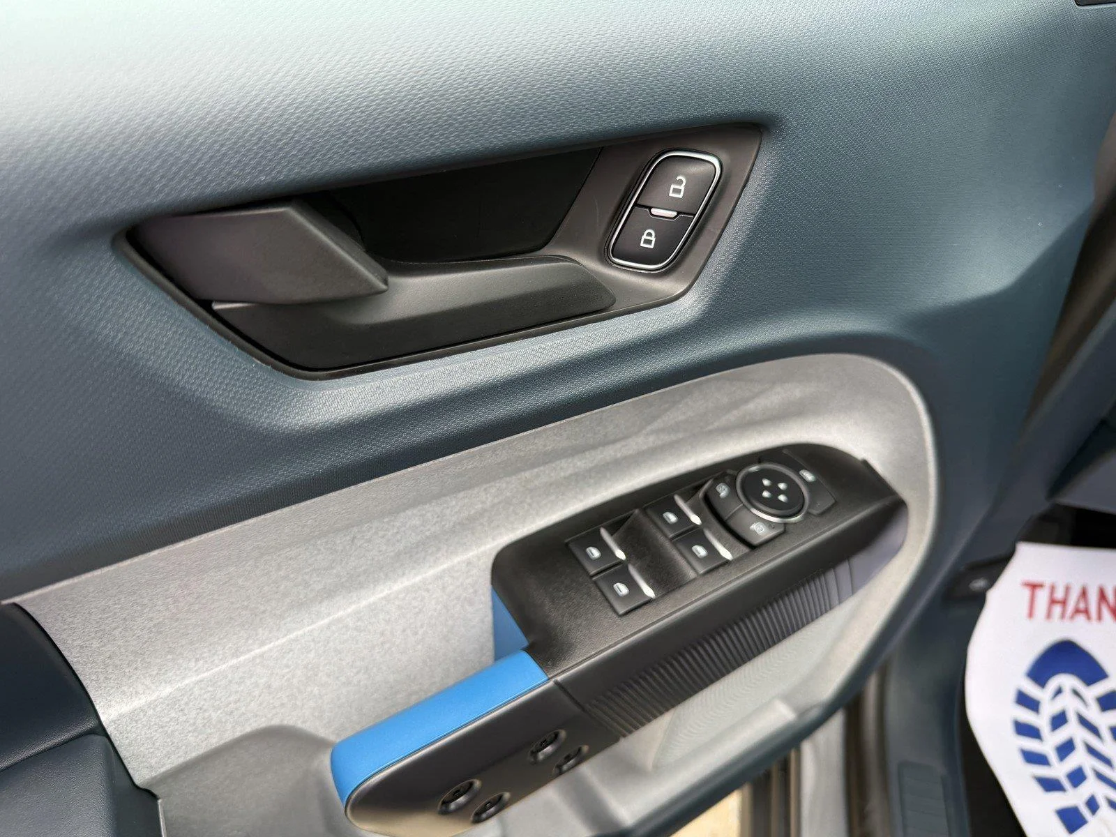 New 2026 Carbonized Gray Metallic Ford XLT image 12