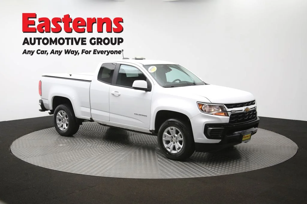 Used 2022 White Chevrolet LT image 45