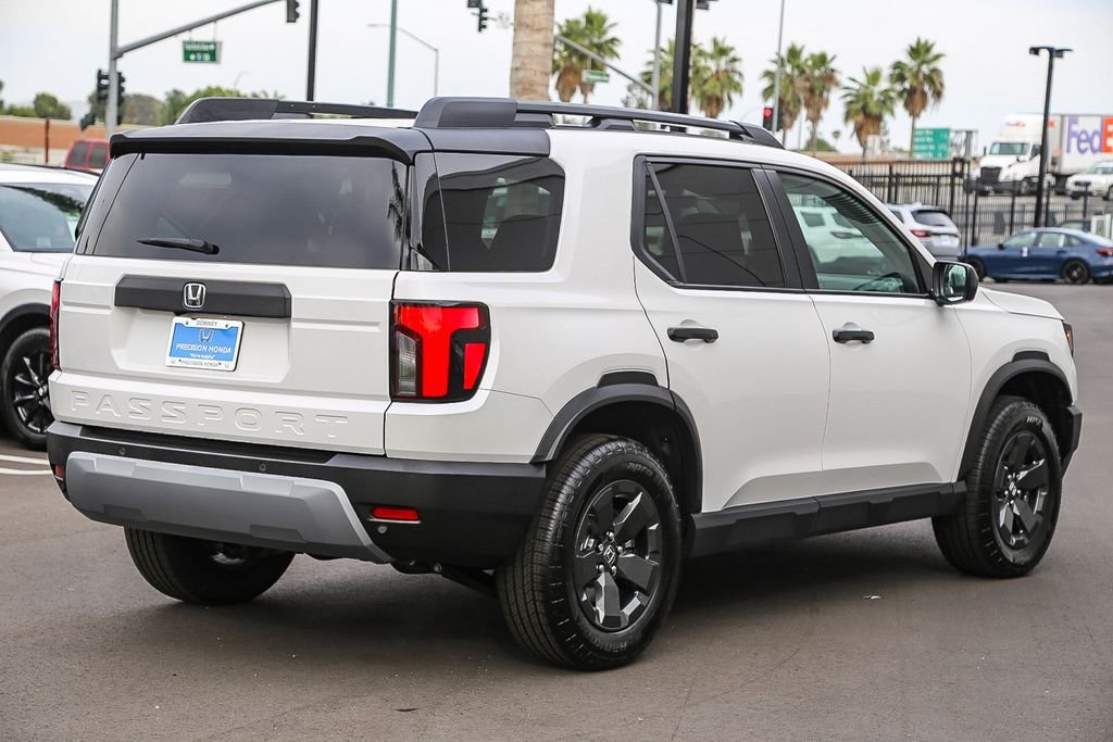 New 2026 Platinum White Pearl Honda RTL image 9