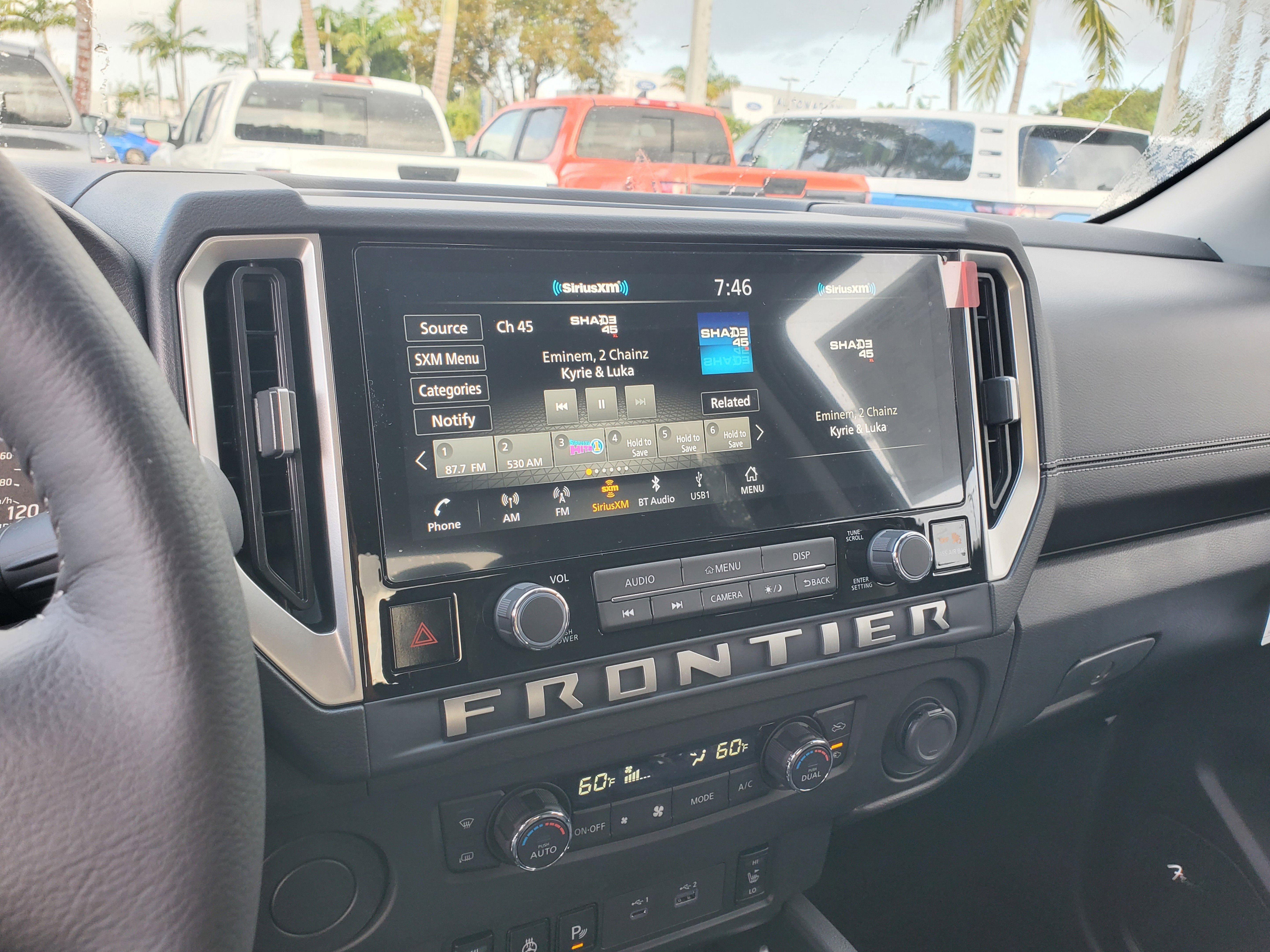 2025 Nissan Frontier SV - Photo 8