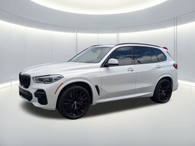 2022 BMW X5 M50i