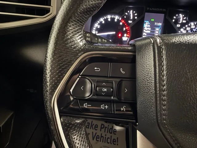 Used 2023 White Toyota SR5 image 13
