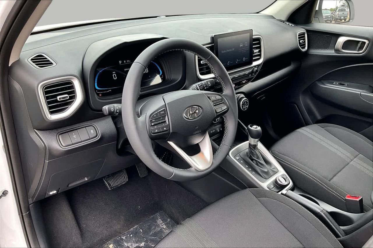 New 2026 Lunar White Hyundai SEL image 8