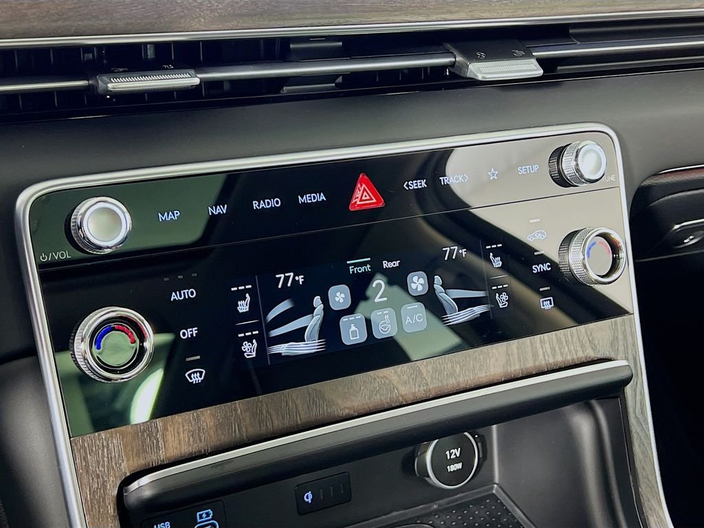 2026 GENESIS GV80 Prestige - Photo 16