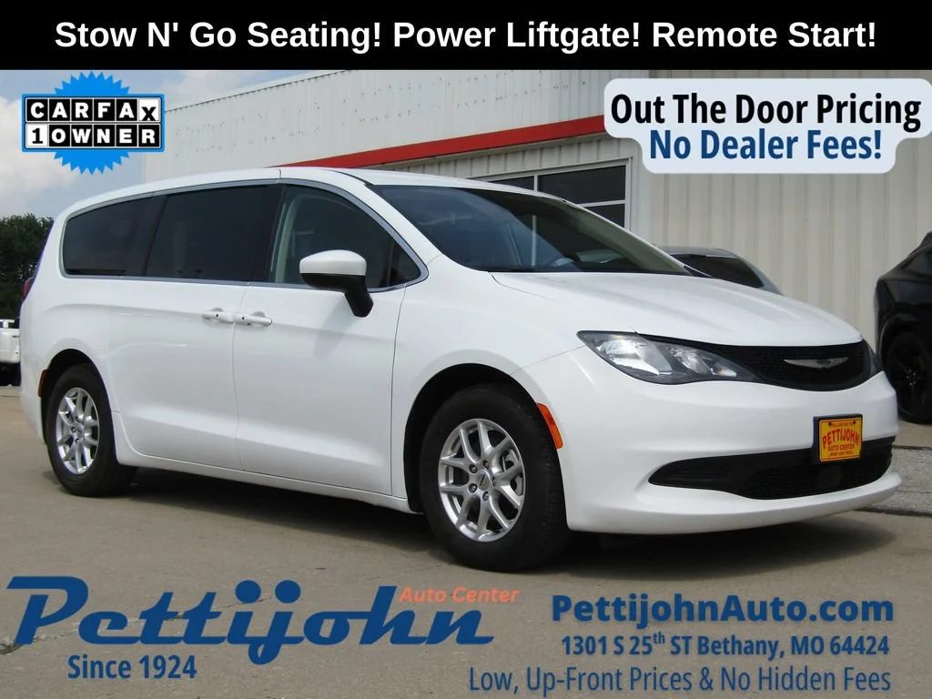 2023 Chrysler Voyager