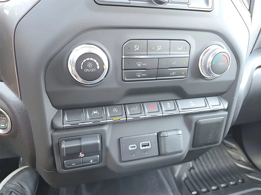 2026 GMC Sierra 1500 Pro - Photo 14