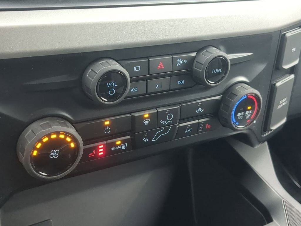 New 2026 Carbonized Gray Metallic Ford F-250® XLT image 54