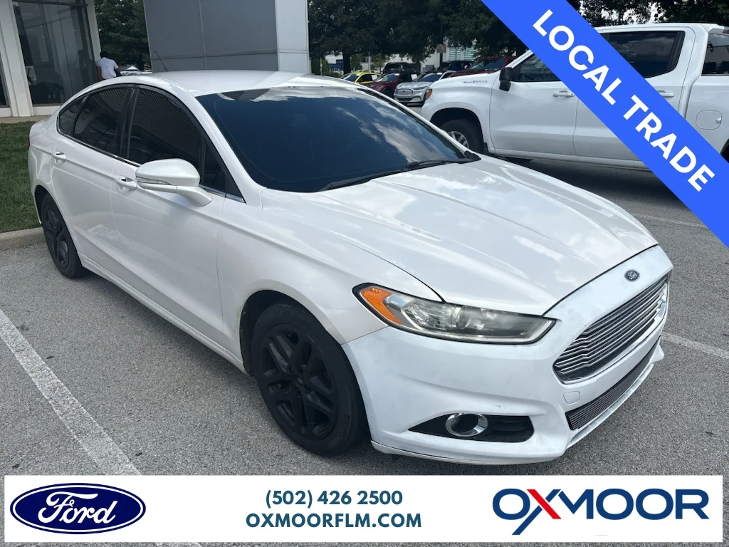 Used 2013 White Platinum Tri-Coat Metallic Ford SE image 1