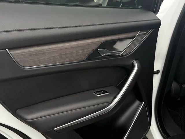 2022 Jaguar F-Pace S - Photo 33