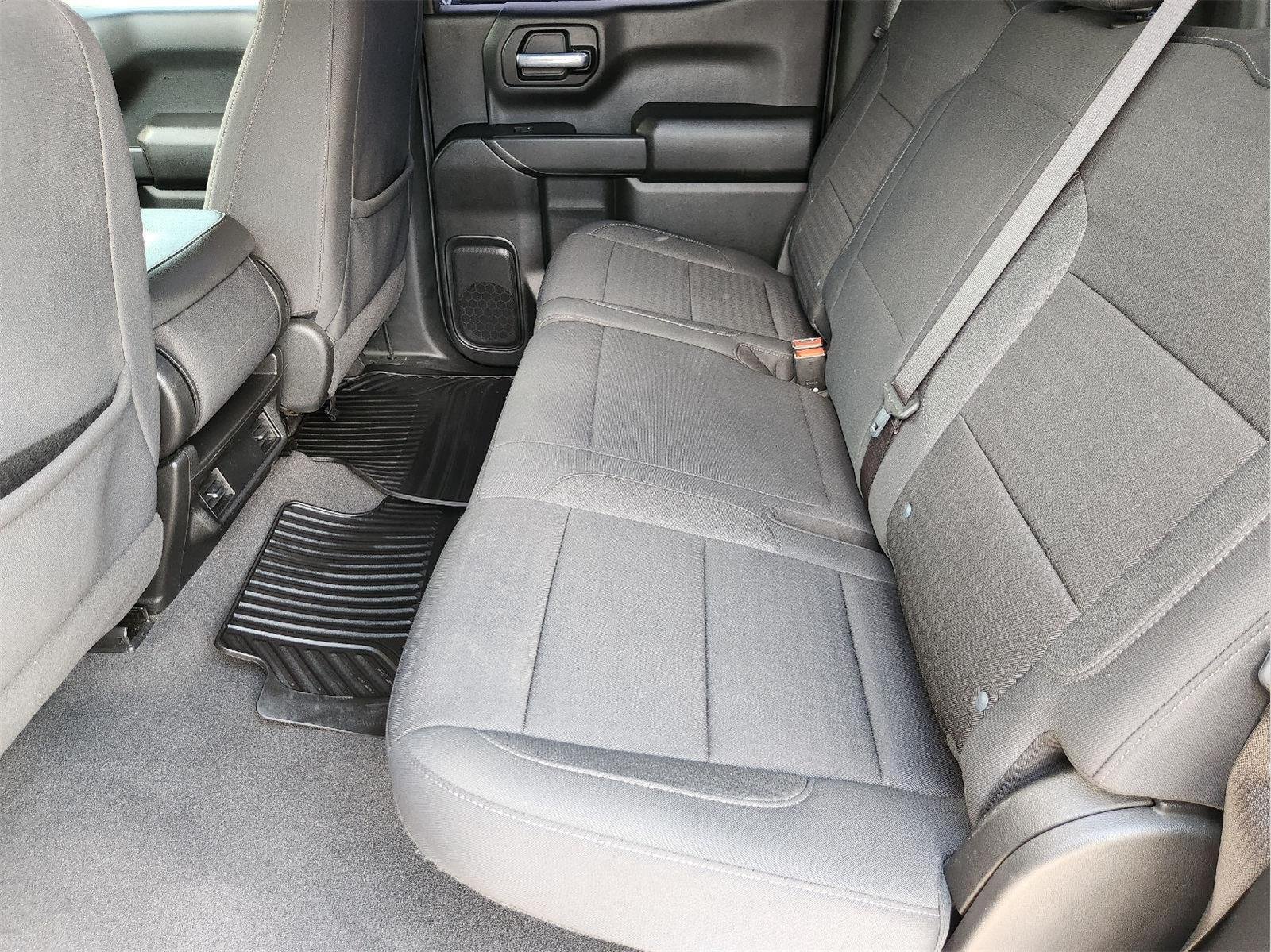 2023 Chevrolet Silverado 1500 photo 27 of 30