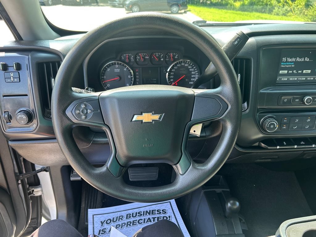 2018 Chevrolet Silverado 1500 Custom - Photo 16