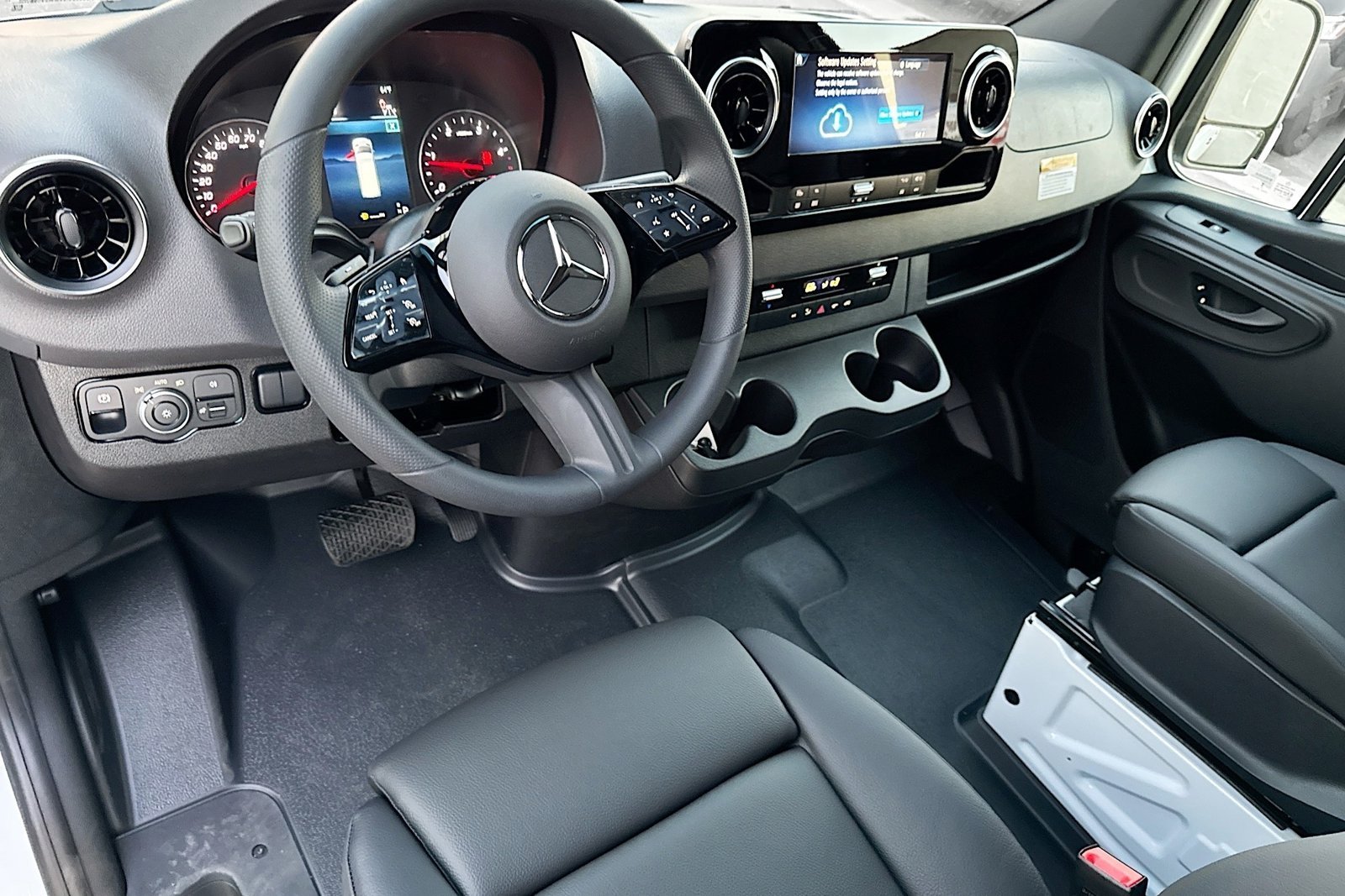 New 2026 Arctic White Mercedes-Benz  image 9