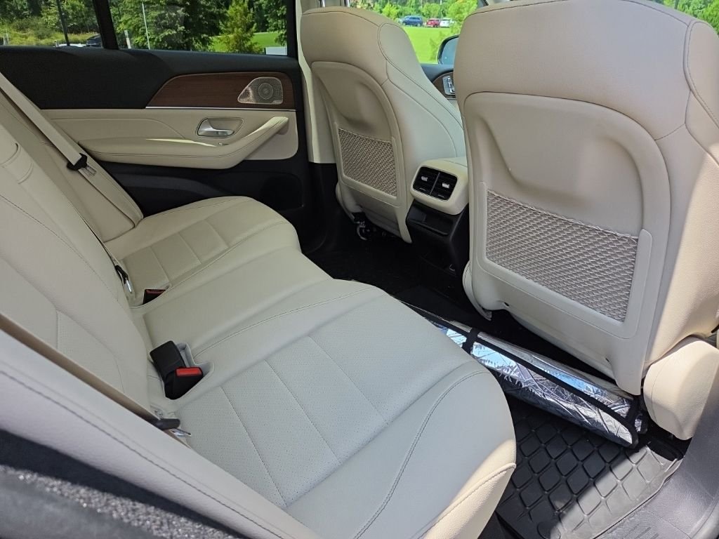 Certified Used 2022 Lunar Blue Metallic Mercedes-Benz GLE 350 image 11