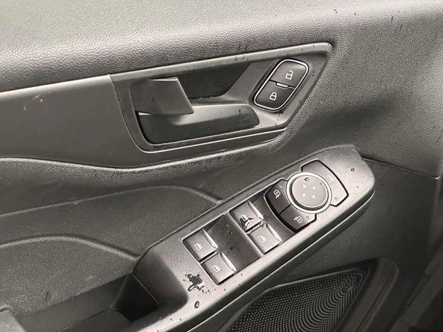 Used 2023 Oxford White Ford Active image 9