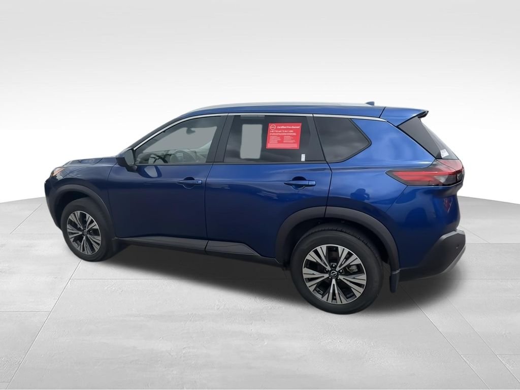 Used 2023 Blue Nissan SV image 6