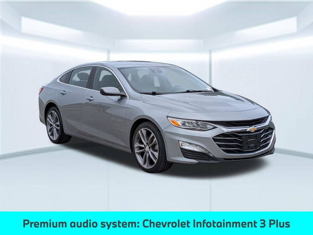 Used 2024 Gray Chevrolet LT image 9