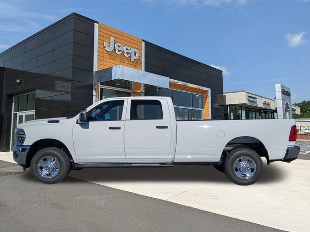 New 2026 Bright White Clear-Coat Exterior Paint RAM Tradesman image 5
