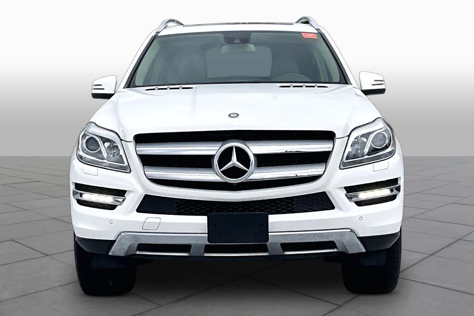 Used 2015 Polar White Mercedes-Benz GL 450 image 4
