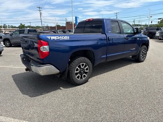 Used 2014 Blue Toyota SR5 image 20