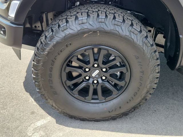New 2026 Shelter Green Ford Raptor® image 29