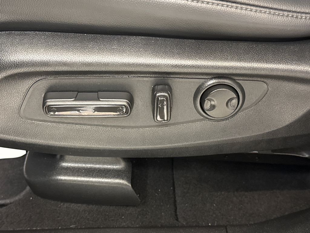 2023 Honda CR-V EX-L - Photo 22