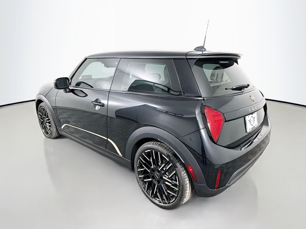 2026 MINI Hardtop 2 Door S - Photo 7