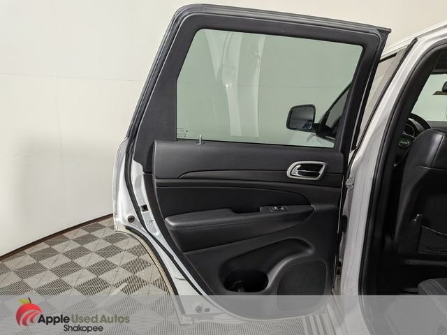 Used 2015 White Jeep Altitude image 23