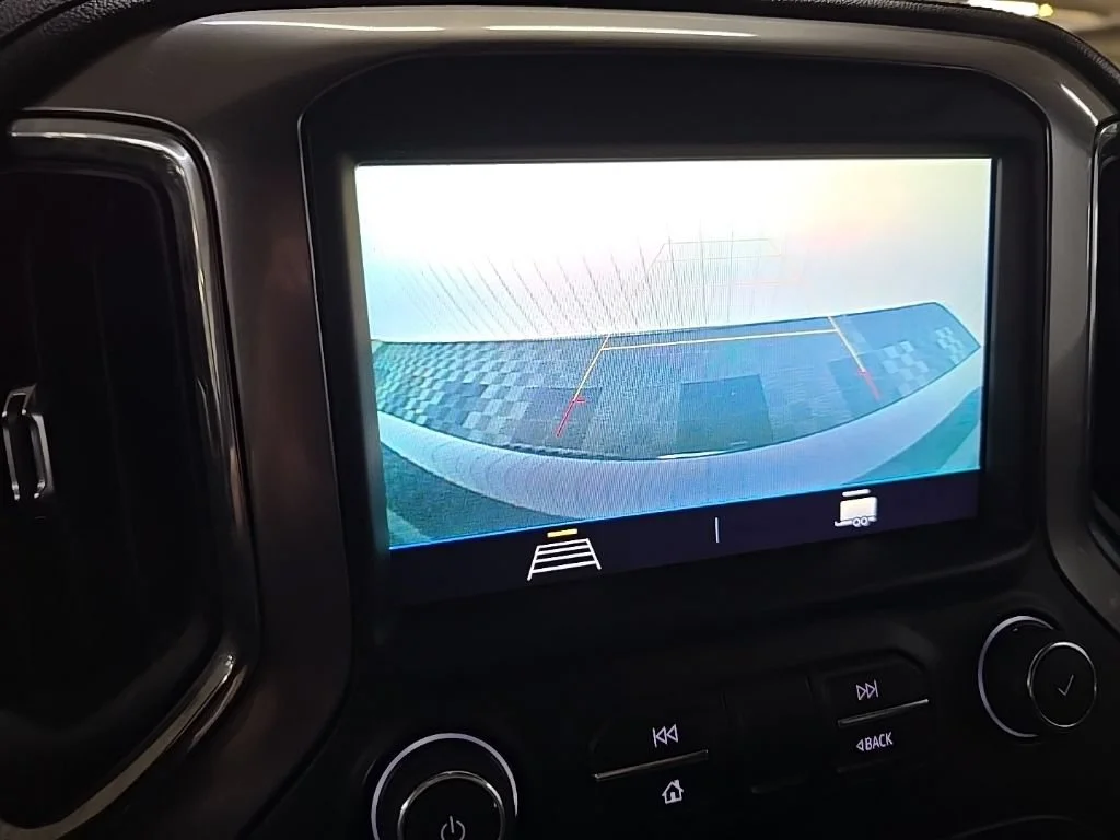 Used 2019 NORTHSKY BLUE METALLIC Chevrolet LT image 23