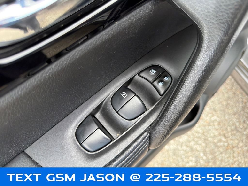 Used 2019 Gray Nissan SL image 15