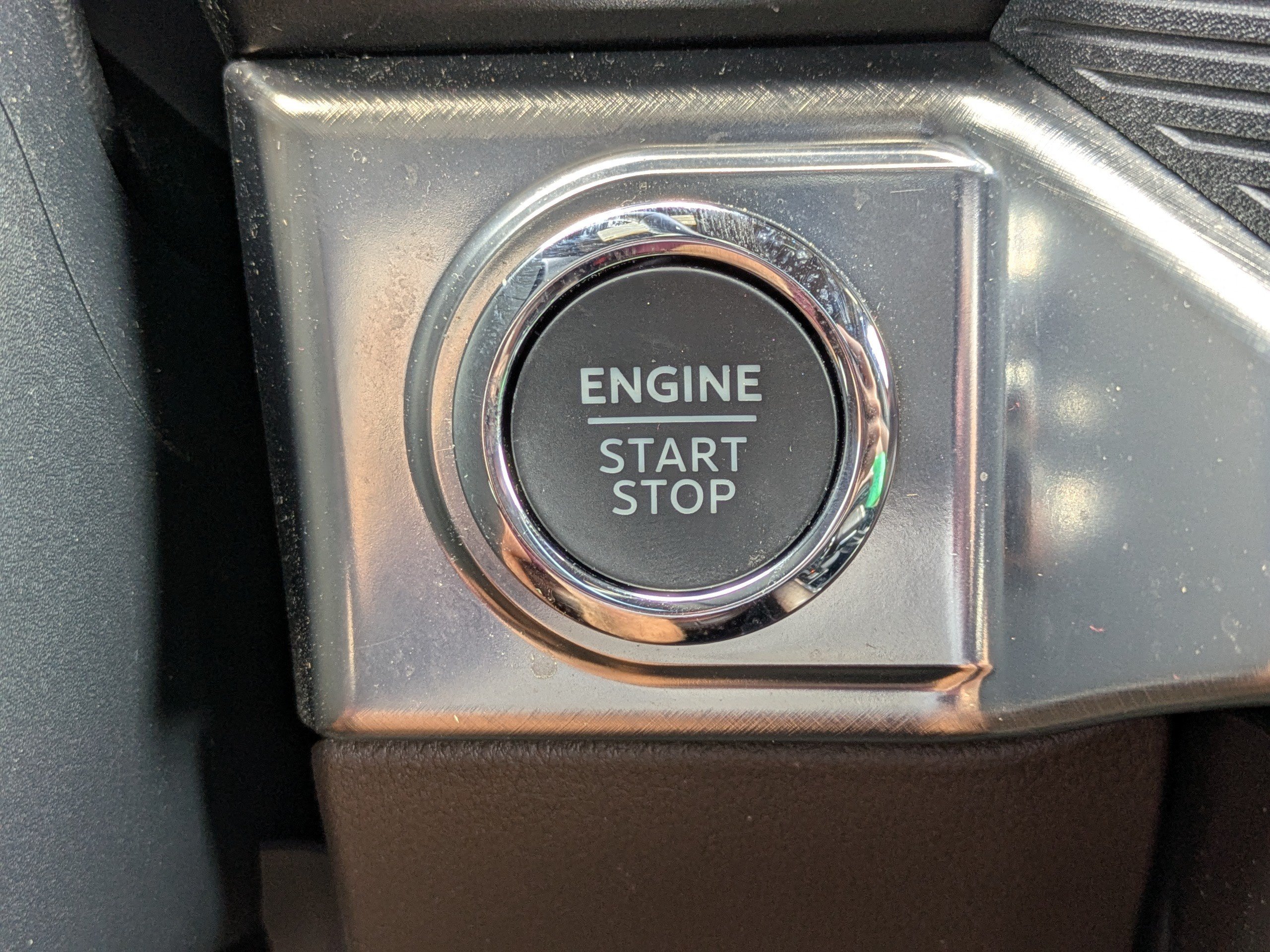Used 2025  Ford King Ranch image 26