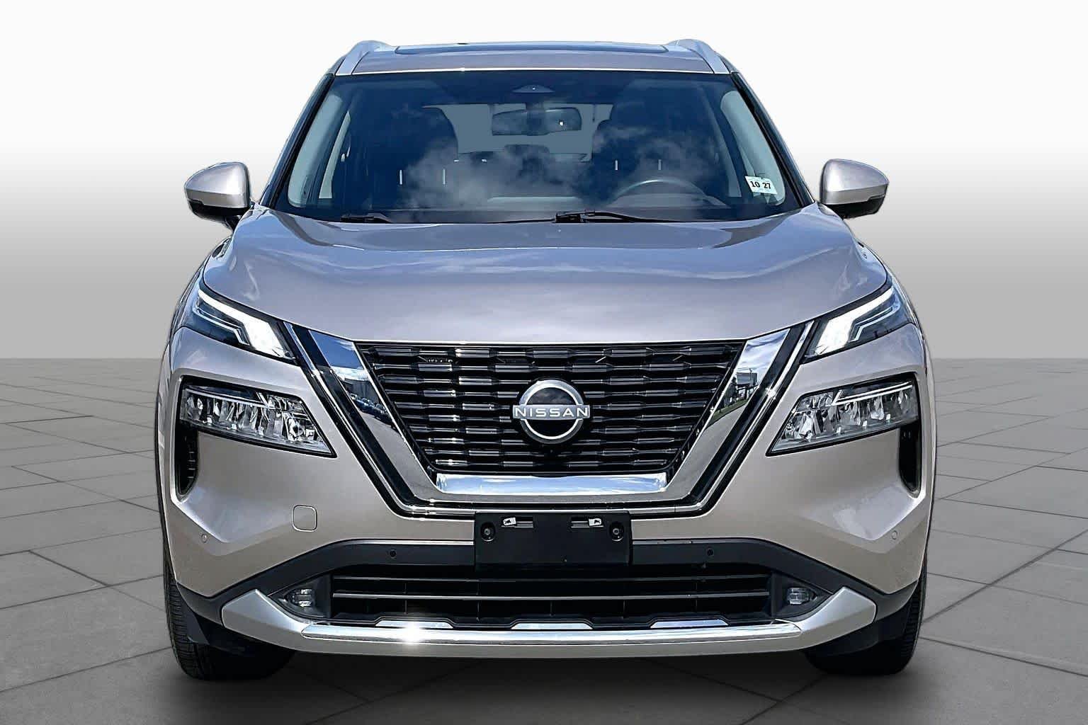 Pre-Owned 2022 Nissan Rogue Platinum