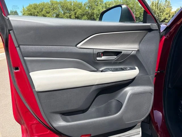 Used 2024 Red Toyota XLE image 14