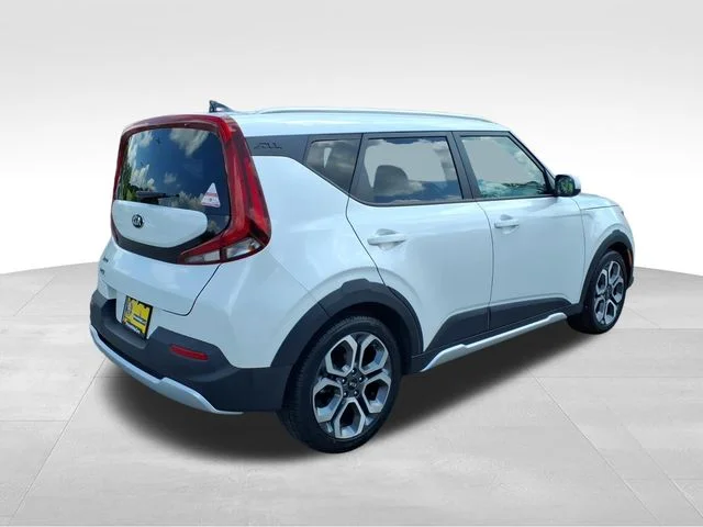 Used 2020 White Kia X-Line image 10