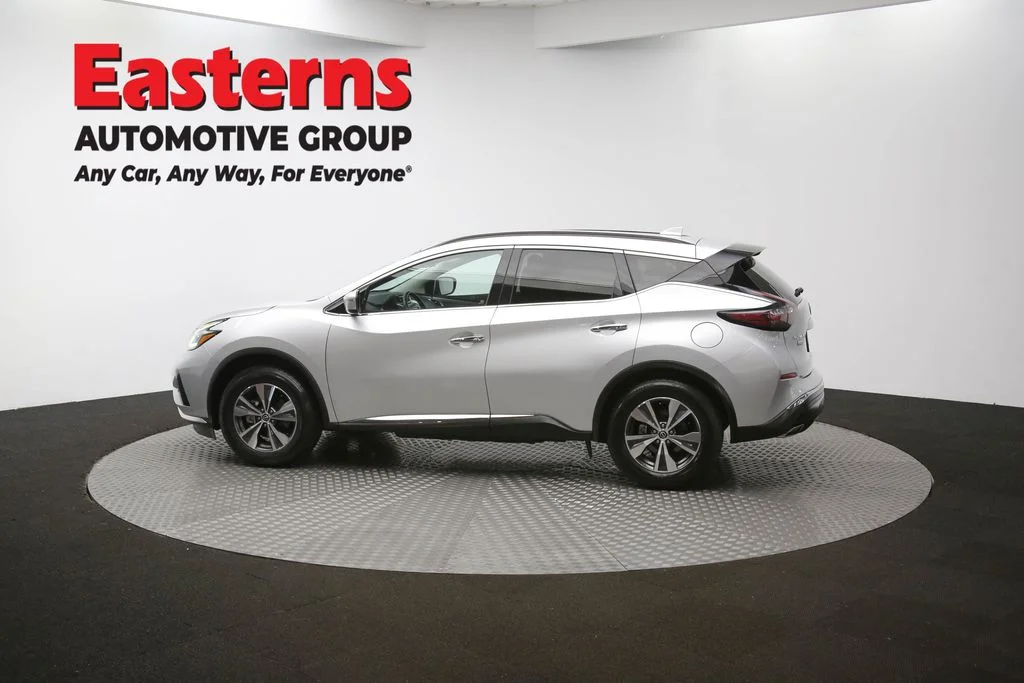 Used 2023 Silver Nissan SV image 57