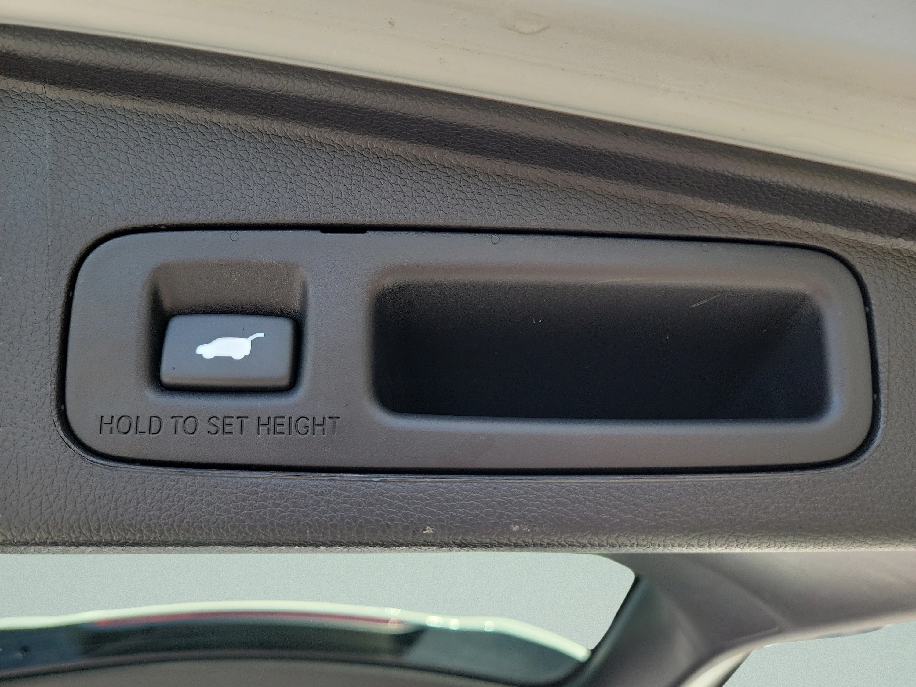 Used 2021  Honda Touring image 13