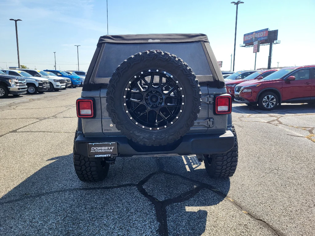 Used 2022 Sting-Gray Clearcoat Jeep Unlimited Sport image 7