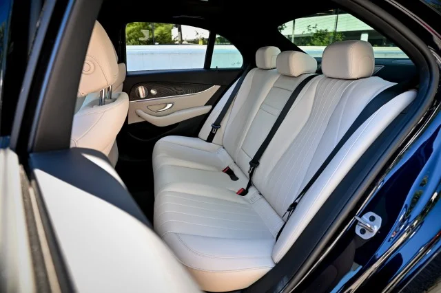 Used 2023 BLUE Mercedes-Benz E 350 image 17
