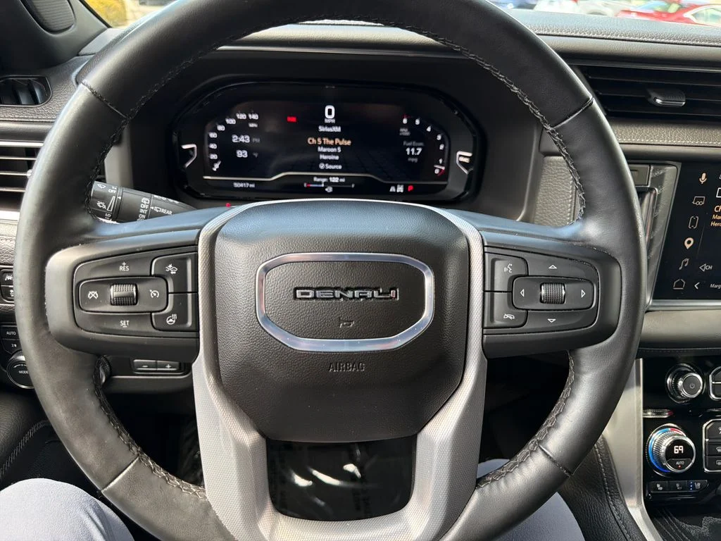 Used 2024 Sterling Metallic GMC Denali image 31