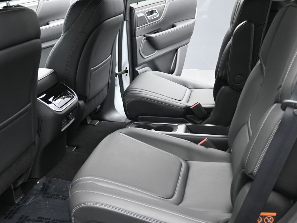 New 2026 White INFINITI PURE image 21
