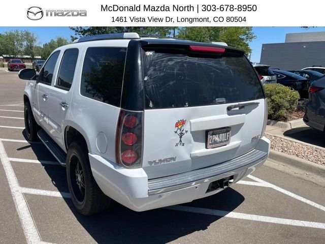 Used 2007 White GMC Denali image 4