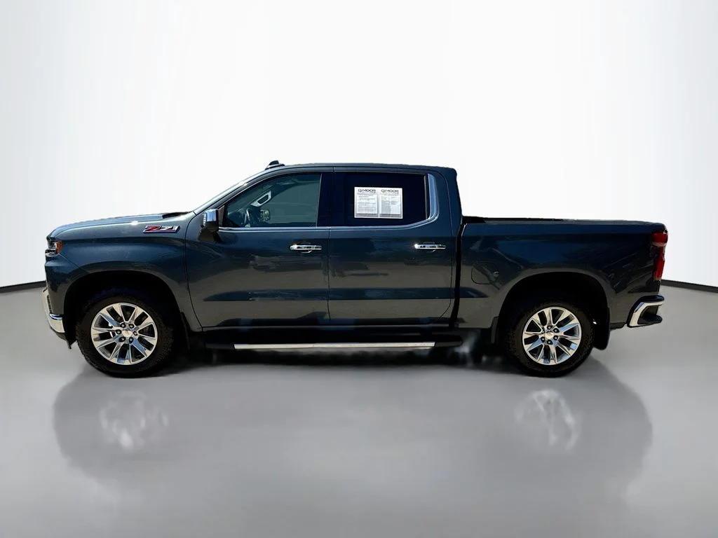 Used 2019 Shadow Gray Metallic Chevrolet LTZ image 4