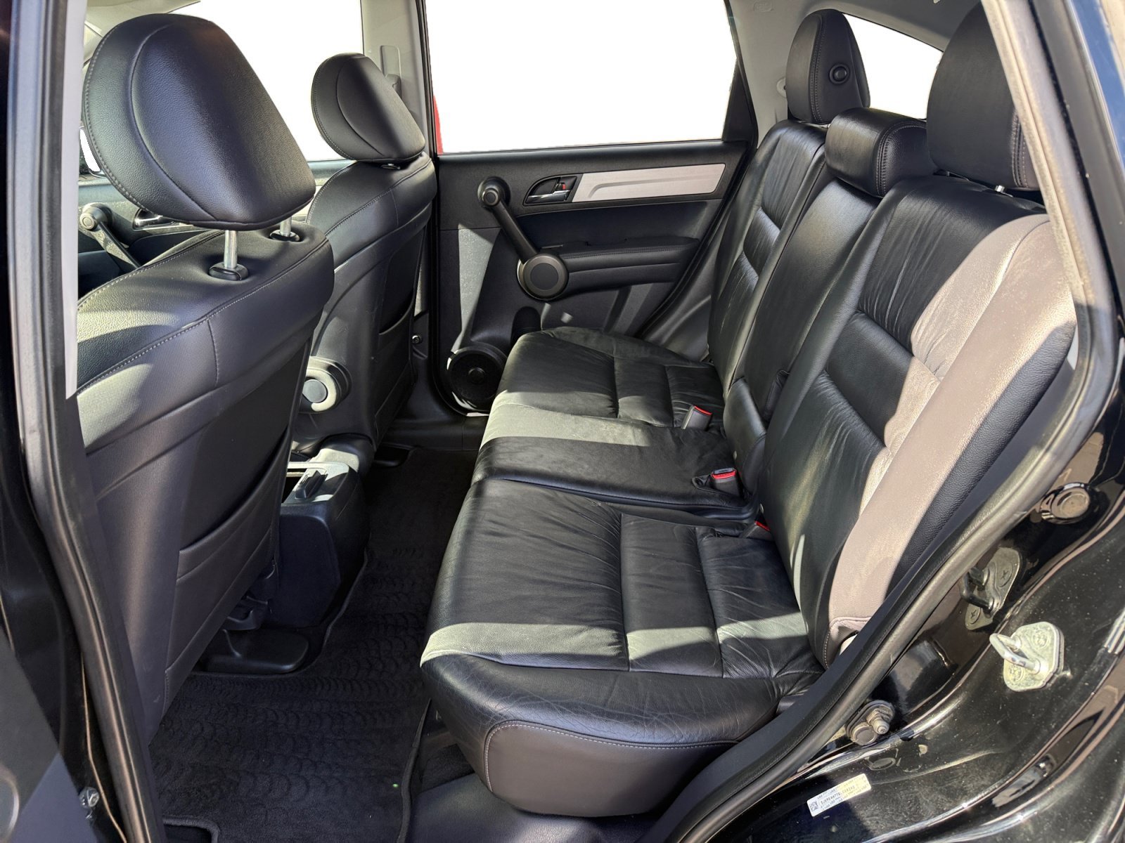 Used 2011 Crystal Black Pearl Honda EX-L image 16